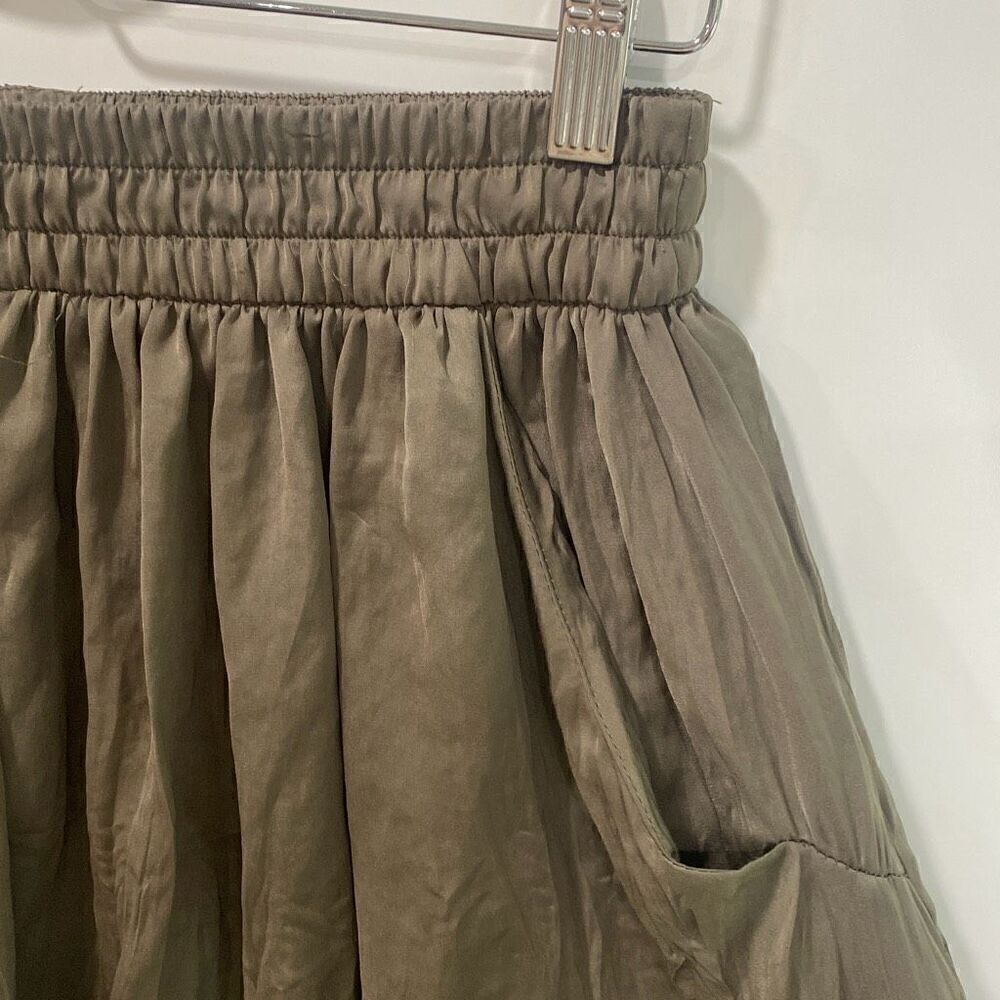 Zara woman earthy green silk satin skirt medium - Picture 3 of 6